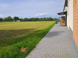 Belag bei Malergeschäft